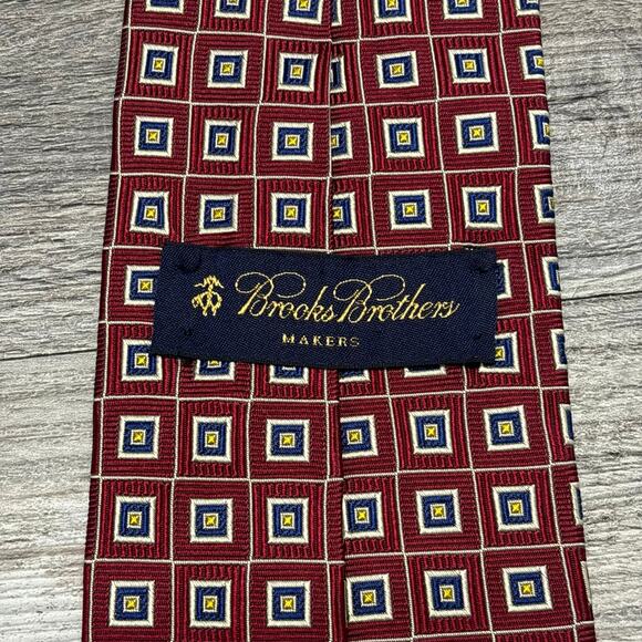 Brooks Brothers Red Blue Geometric Squares Mens 59" Silk Tie USA EUC Vintage - Picture 3 of 7